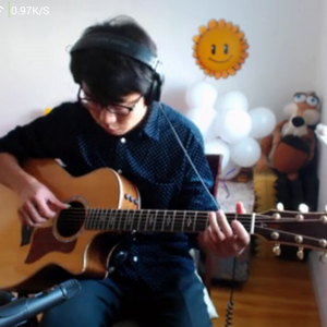 日本人吸舌添泬视频
